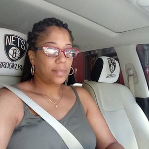 Meet your Posher, Donyell